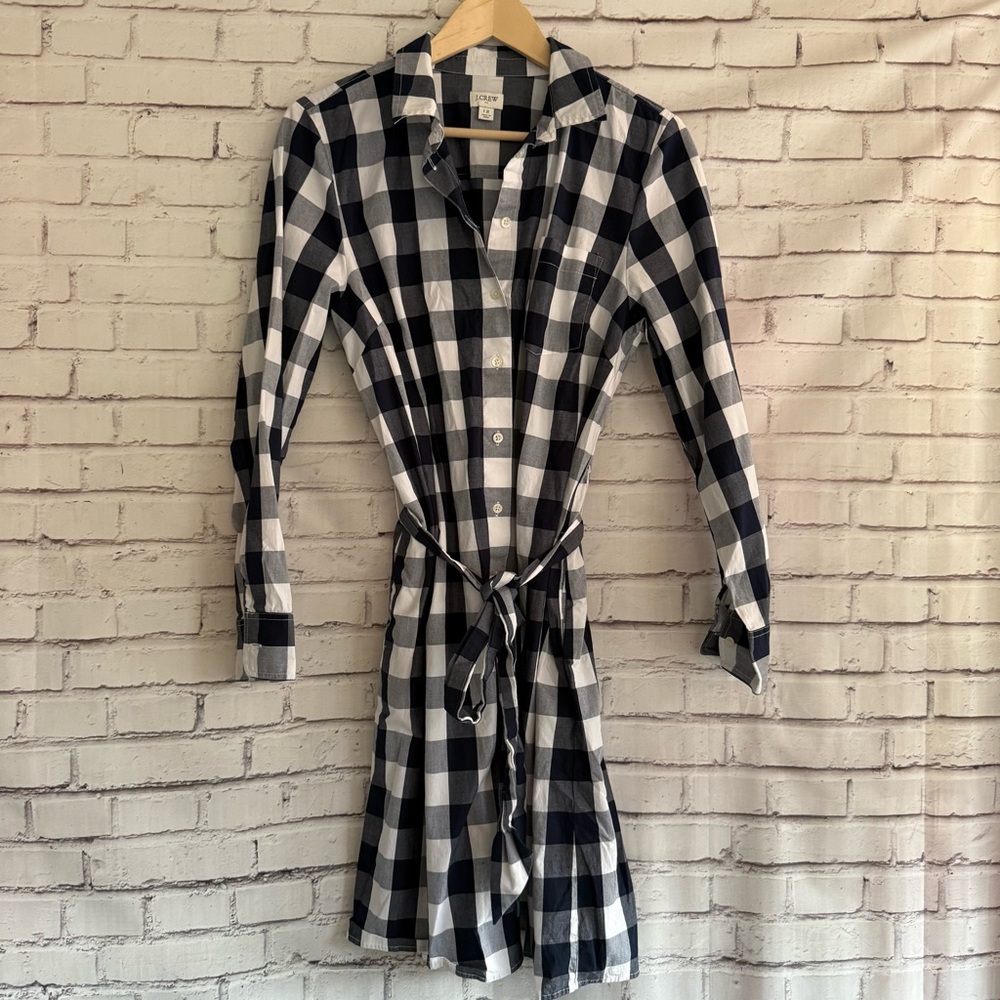 Navy and White Checkered Plaid Shirt Dress‎